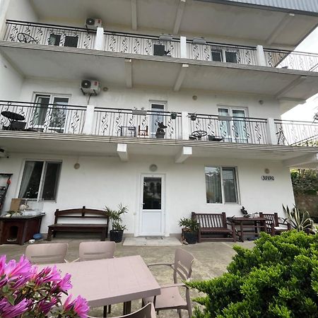 Guest House Junona Makhinjauri Exterior foto