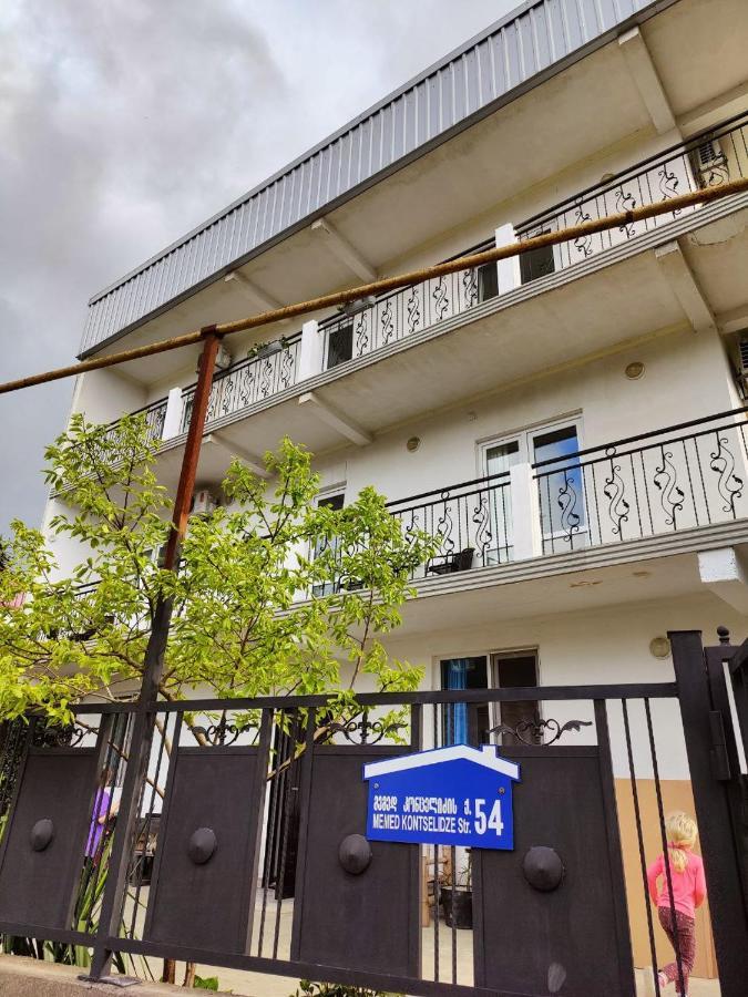 Guest House Junona Makhinjauri Exterior foto